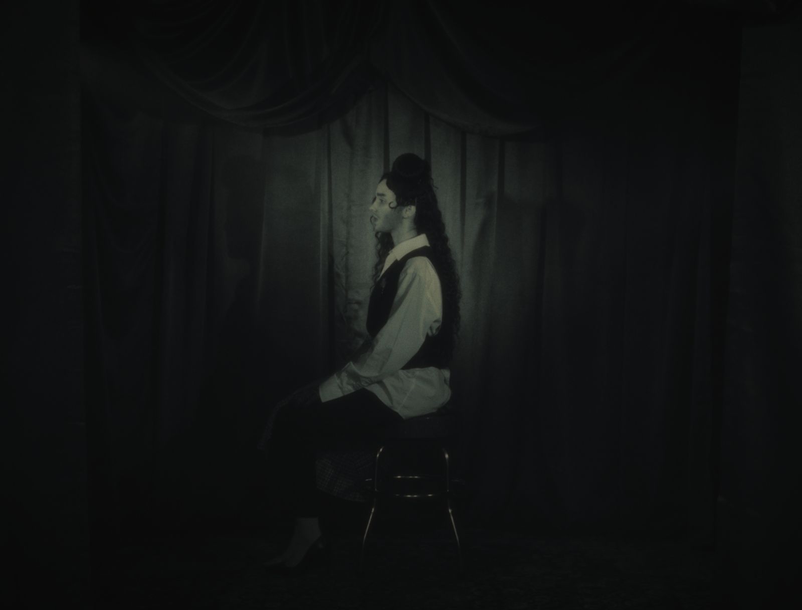 Curtains — still 1 of 4